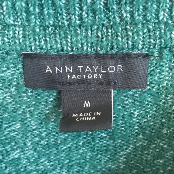 Ann Taylor Factory Tunic - Picture 2 of 4